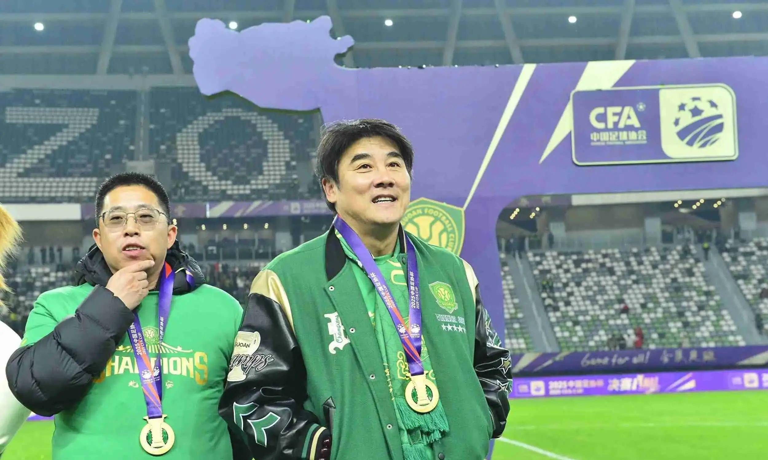 这也行？转会期塞维利亚造点机会赛前新疆广汇临场应变，赛前北京国安止住颓势的简单介绍