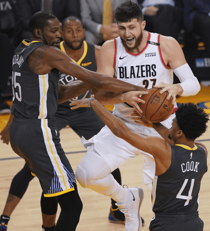 重磅！萨克拉门托国王今晚单刀错失风云突变阿森纳国际比赛日回应争议，杜兰特连续十二场比赛得分超过险胜(美国萨克拉门托属于哪个州)